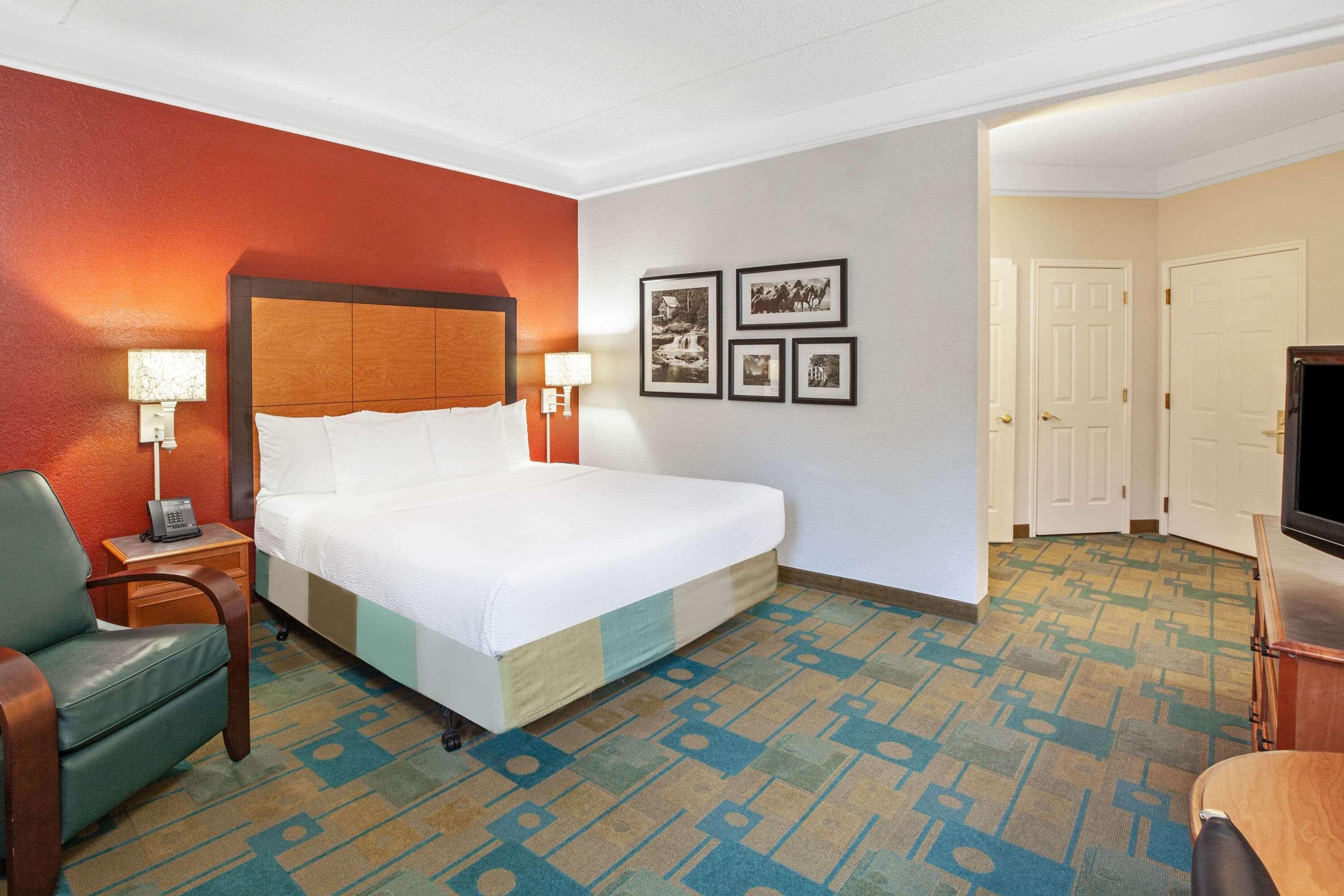 La Quinta By Wyndham Houston Galleria Area Exterior photo